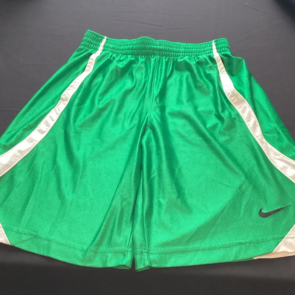 Vintage Nike Dazzle Shorts Kelly Green Shiny Y2K Basketball Baggy Men’s Medium